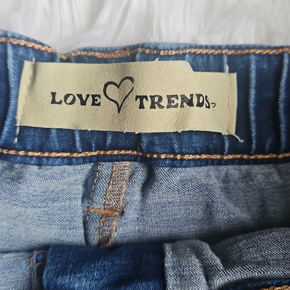 NWT Denim Cargo Women Shorts - Picture 2 of 9